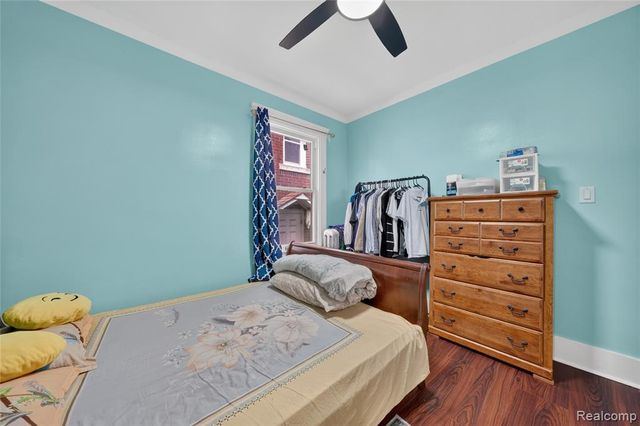 3844 Caniff Street, Hamtramck, MI 48212