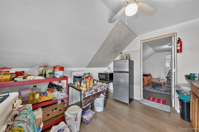 3844 Caniff Street, Hamtramck, MI 48212