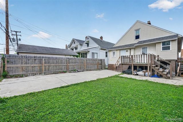 3844 Caniff Street, Hamtramck, MI 48212