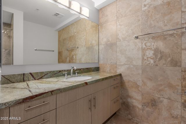 7117 E RANCHO VISTA Drive 5007, Scottsdale, AZ 85251