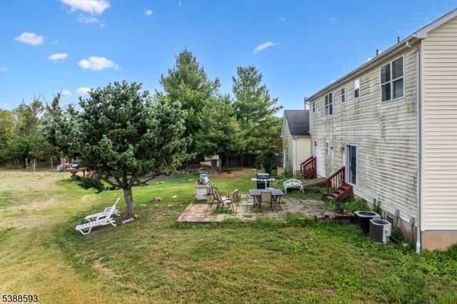 22 Biser Rd, Delaware Twp., NJ 08822