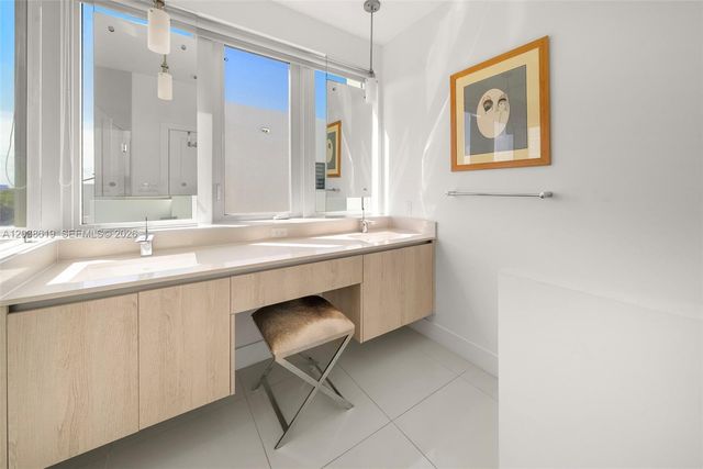 39 N Shore Dr, Miami Beach, FL 33141
