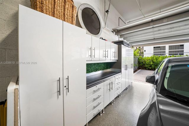 39 N Shore Dr, Miami Beach, FL 33141