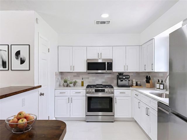 514 W HILDA DRIVE, Brandon, FL 33510