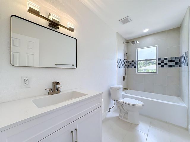 514 W HILDA DRIVE, Brandon, FL 33510