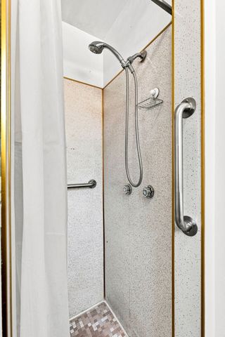 4910 19th Avenue S, Seattle, WA 98108