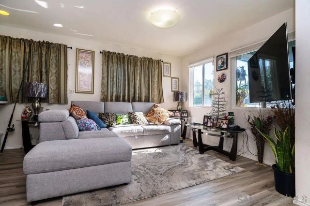 4788 AUBURN DR, San Diego, CA 92105