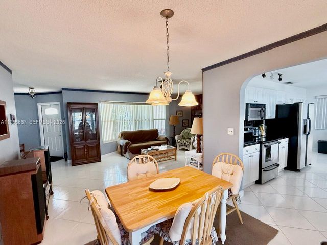 3205 Liberty St, Hollywood, FL 33021