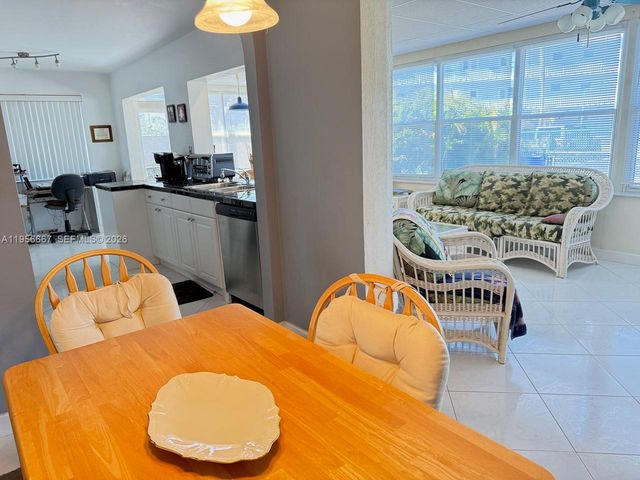 3205 Liberty St, Hollywood, FL 33021