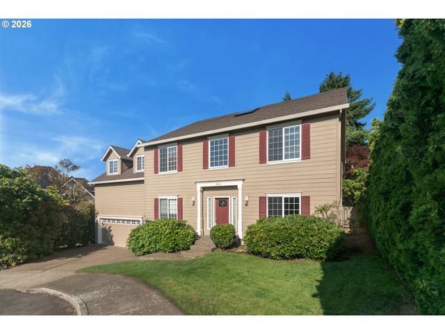 2011 Nw NEW HOPE Ct, Portland, OR 97229