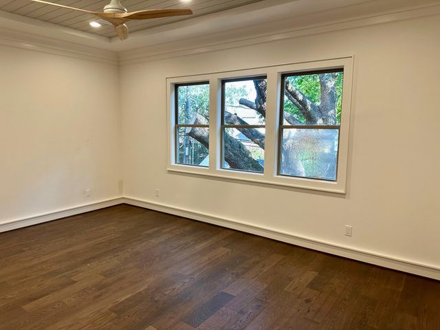 2434 Quenby Street, Houston, TX 77005