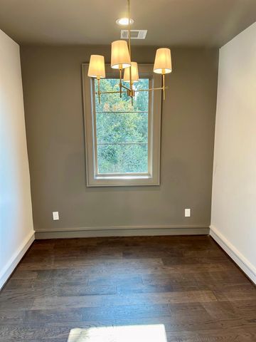 2434 Quenby Street, Houston, TX 77005