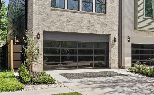 2434 Quenby Street, Houston, TX 77005
