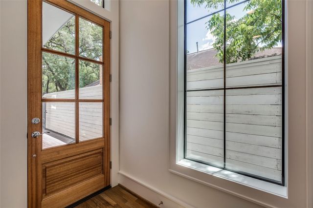 2434 Quenby Street, Houston, TX 77005