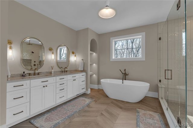 4975 Spaulding Drive, Clarence, NY 14031