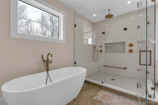 4975 Spaulding Drive, Clarence, NY 14031