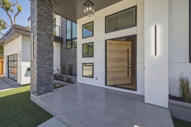 1691 S Springer Road, Mountain View, CA 94040