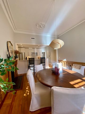 214 Commonwealth Avenue 1, Boston, MA 02116