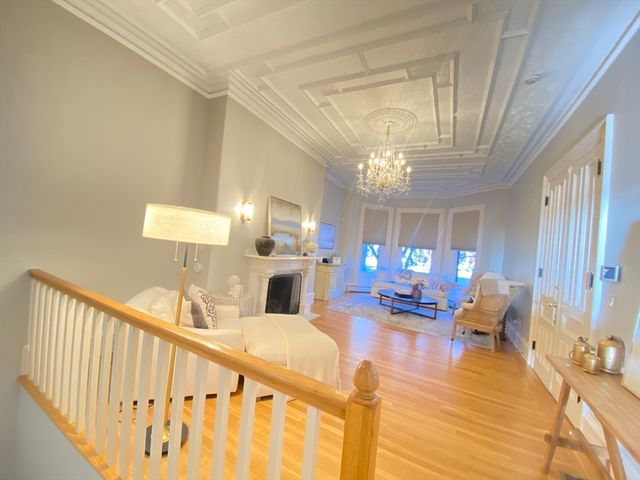 214 Commonwealth Avenue 1, Boston, MA 02116