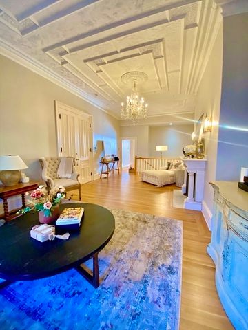 214 Commonwealth Avenue 1, Boston, MA 02116