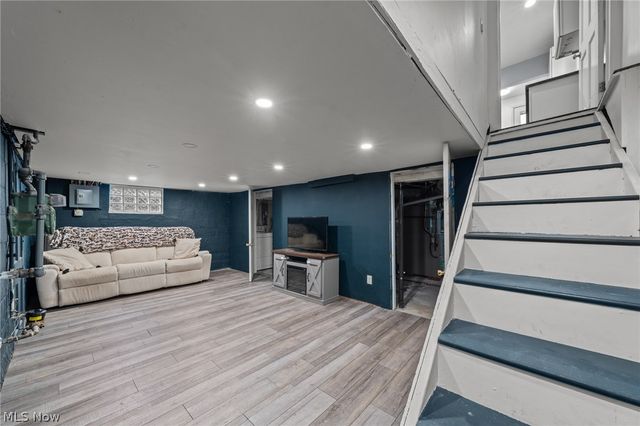 3606 Stickney Avenue, Cleveland, OH 44109