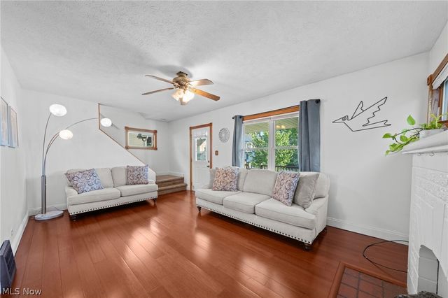 3606 Stickney Avenue, Cleveland, OH 44109