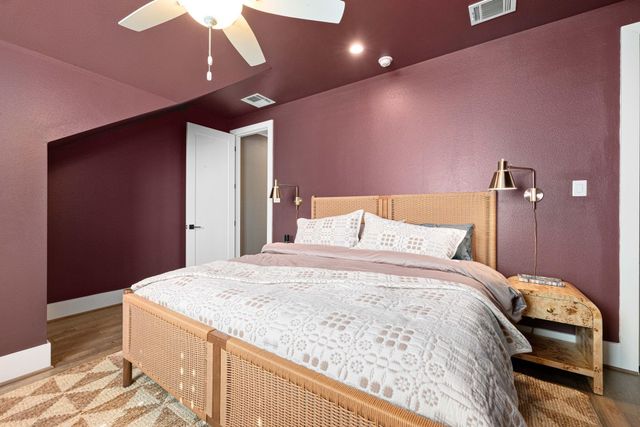 506 W Cottage Street A, Houston, TX 77009