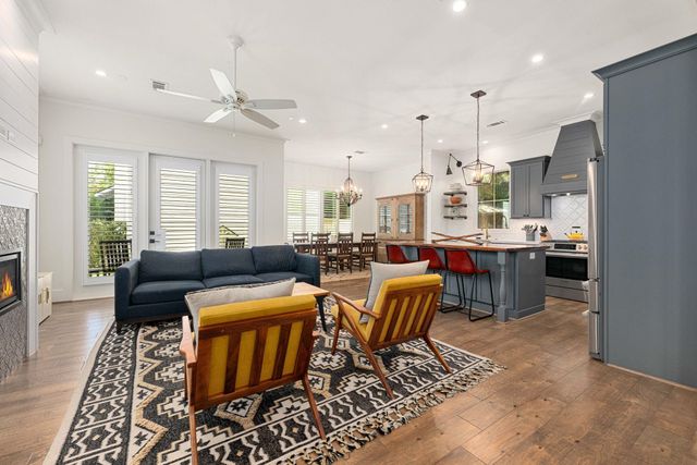 506 W Cottage Street A, Houston, TX 77009