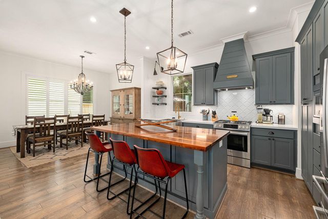 506 W Cottage Street A, Houston, TX 77009
