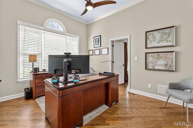 2401 Wexford Woods Court, Town And Country, MO 63131