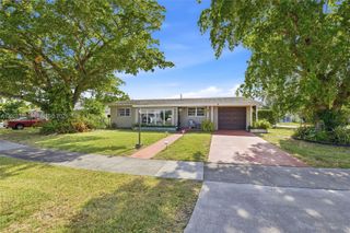 20510 Jacaranda Road, Cutler Bay, FL 33189