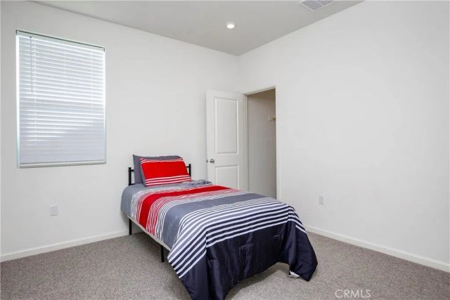 240 Natural Bridge, Palmdale, CA 93551