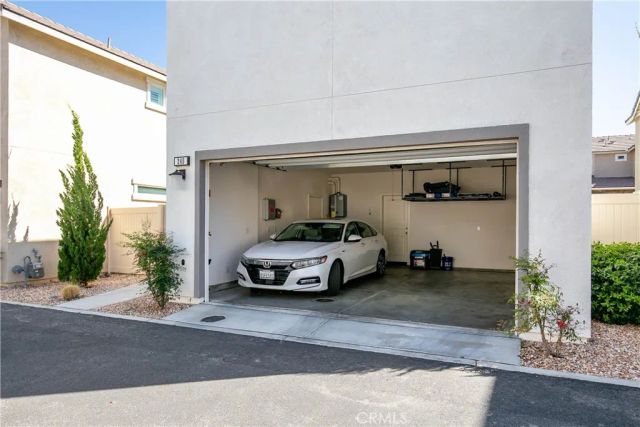 240 Natural Bridge, Palmdale, CA 93551
