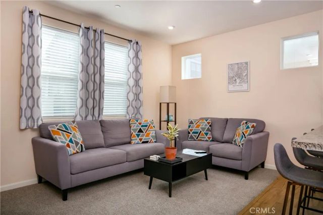 240 Natural Bridge, Palmdale, CA 93551