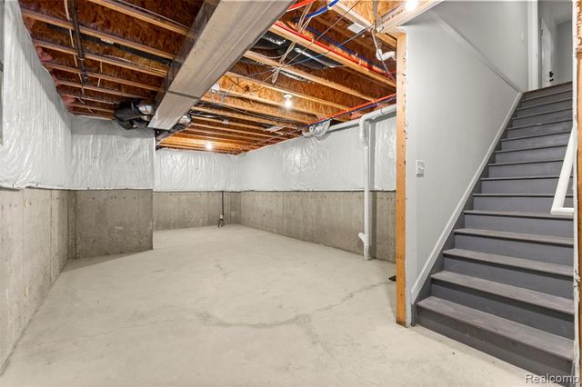 18967 Denali Circle, Northville, MI 48168