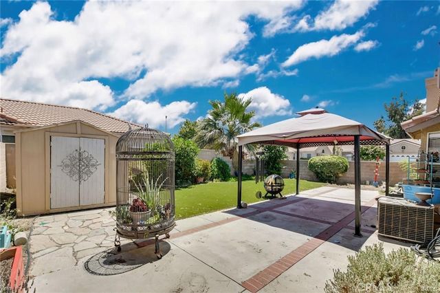 3112 Wimbledon, Hemet, CA 92545