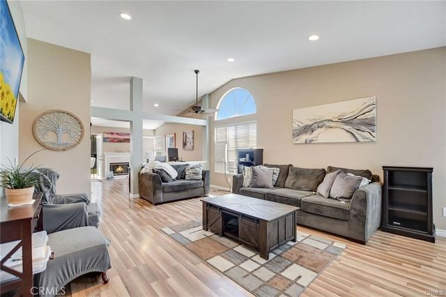 3112 Wimbledon, Hemet, CA 92545