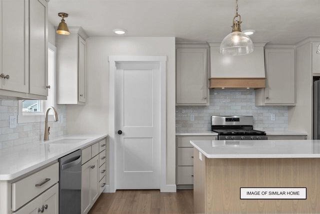 N3976 WETTERING WAY, Kaukauna, WI 54130