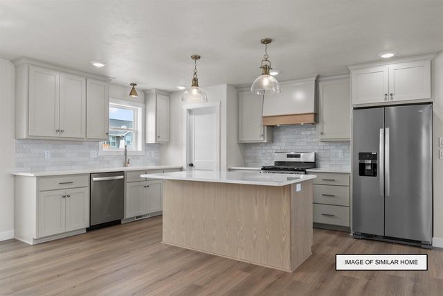 N3976 WETTERING WAY, Kaukauna, WI 54130