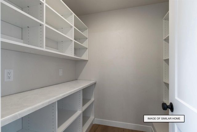 N3976 WETTERING WAY, Kaukauna, WI 54130