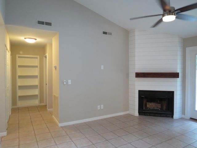 1124 Honeysuckle Court, Mount Pleasant, SC 29464