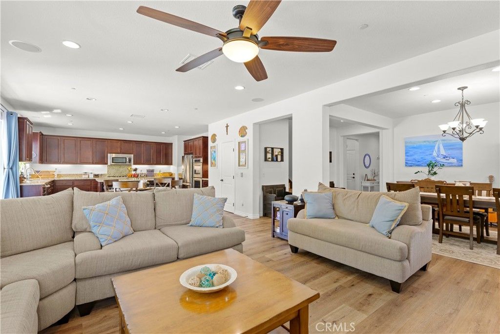 Image 19 of property listing at 45904 Corte Mislanca, Temecula, CA 92592