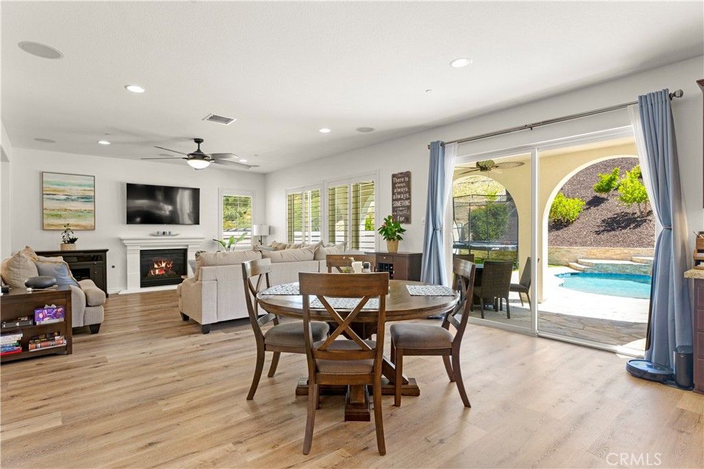 Image 26 of property listing at 45904 Corte Mislanca, Temecula, CA 92592