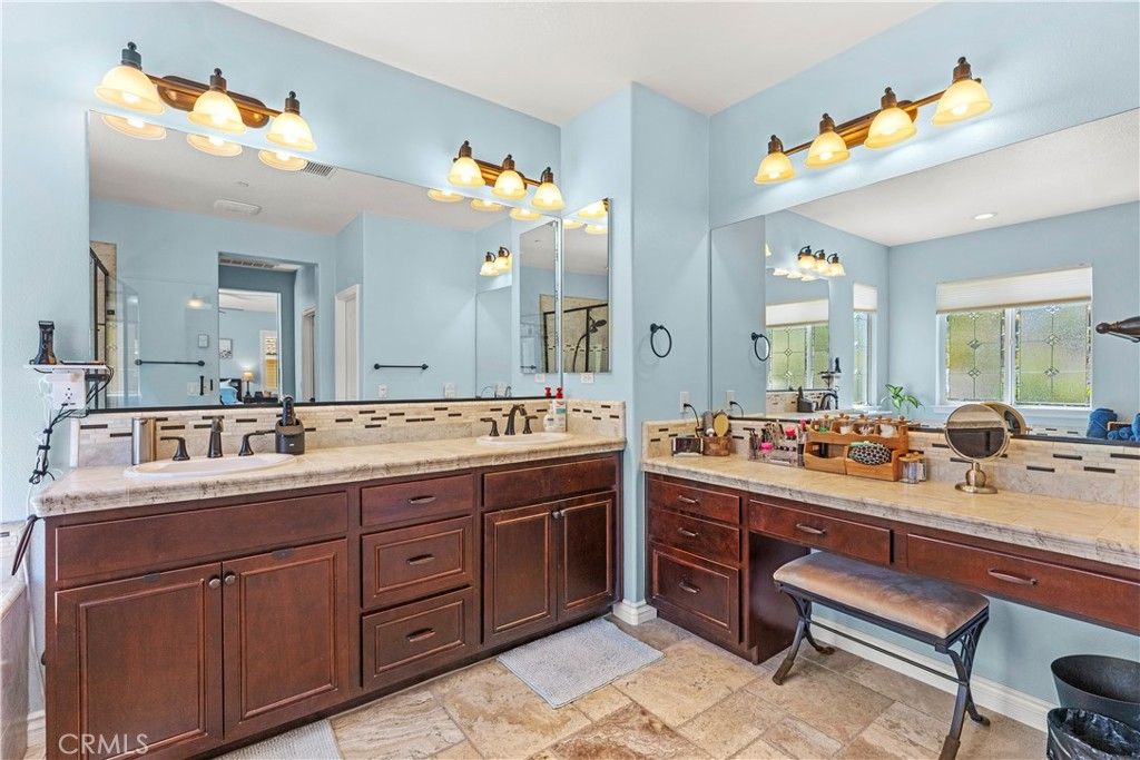 Image 31 of property listing at 45904 Corte Mislanca, Temecula, CA 92592