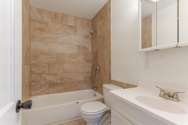 2423 2425 N Kerth Avenue, Evansville, IN 47711