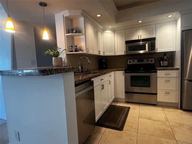 1170 N Federal Highway 311, Fort Lauderdale, FL 33304