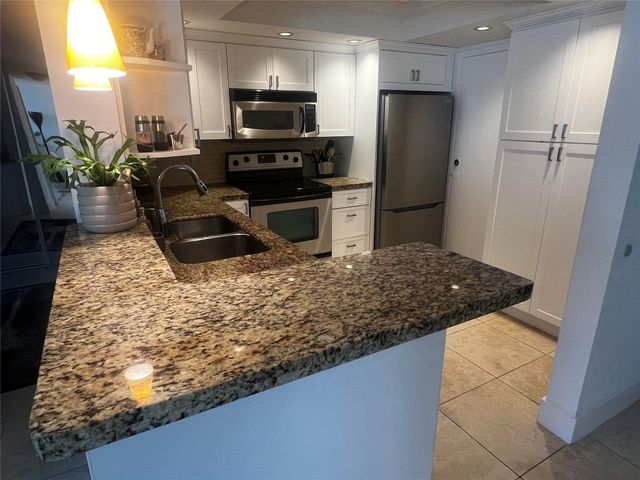 1170 N Federal Highway 311, Fort Lauderdale, FL 33304