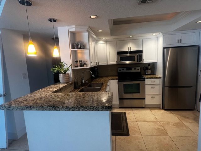 1170 N Federal Highway 311, Fort Lauderdale, FL 33304