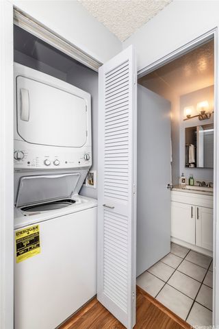 46-270 Kahuhipa Street A422, Kaneohe, HI 96744