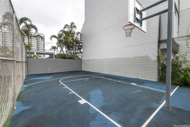 46-270 Kahuhipa Street A422, Kaneohe, HI 96744